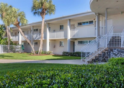 500 S Washington Drive - Photo 1