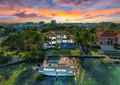 14 N Washington Drive - Photo 1