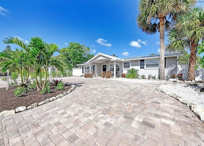 345 Avenida Leona - Photo 1