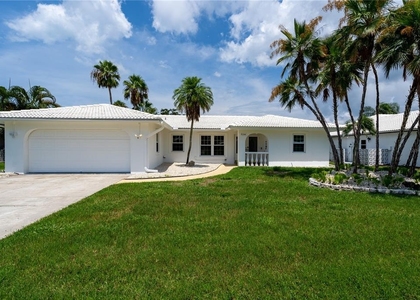 7354 Biltmore Drive - Photo 1