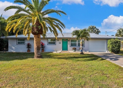 161 Easton Drive Nw - Photo 1