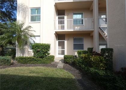 8735 Olde Hickory Avenue - Photo 1