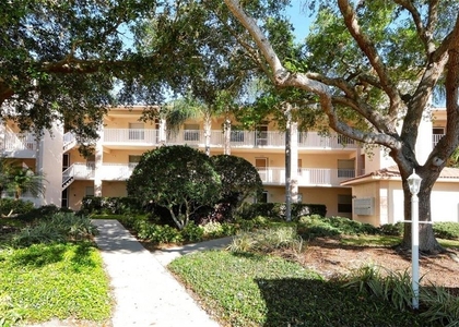 9300 Clubside Circle - Photo 1