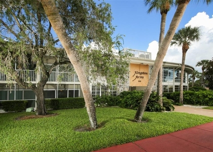 500 S Washington Drive - Photo 1