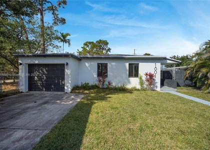 1801 Ne 175th St - Photo 1