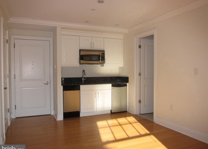 1701 Locust Street - Photo 1