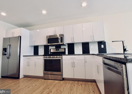 800 N 48th Street - Photo 1