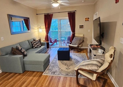 400 Cascade Lane - Photo 1