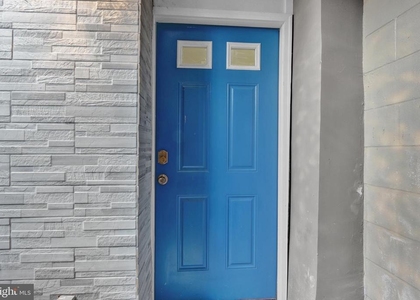 1167 Morse Street Ne - Photo 1