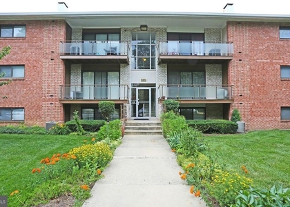10401 46th Avenue - Photo 1
