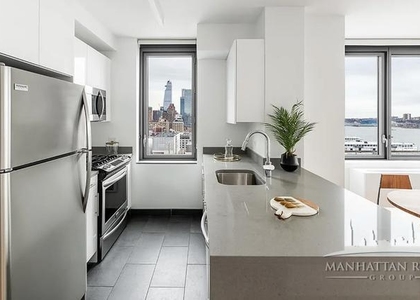 West 57th St - Photo 1