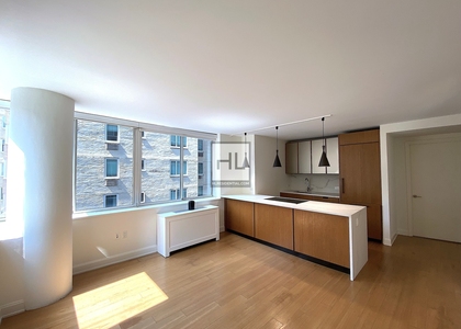 East 54th Street - Photo 1