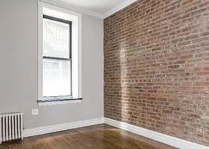 336 East 18th Street - Photo 1