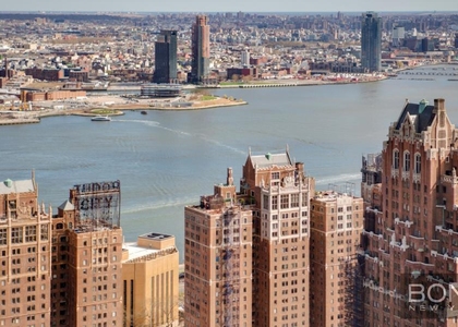 East 44th Street - Photo 1