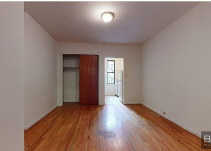 East 90th Street - Photo 1