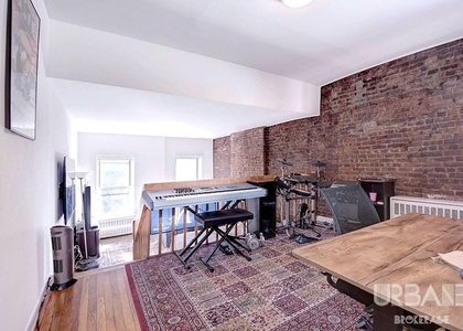 35 Grove Street - Photo 1