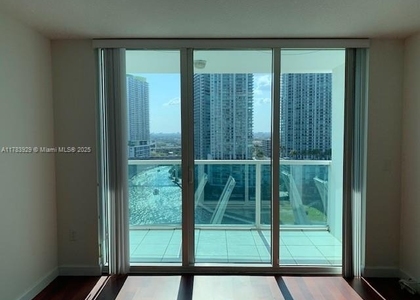 31 Se 5th St - Photo 1