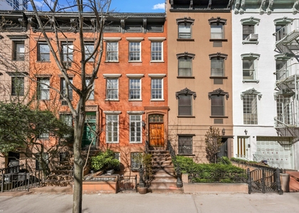 219 E 31st Street - Photo 1