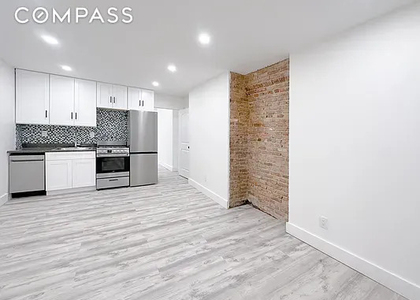 55 Spring Street - Photo 1