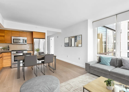 West 45th St - Photo 1