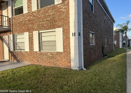 190 E Olmstead Drive - Photo 1