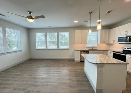 29600 Ronald Reagan Blvd - Photo 1