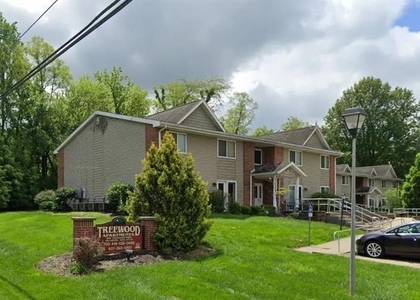 808 Treewood Dr - Photo 1