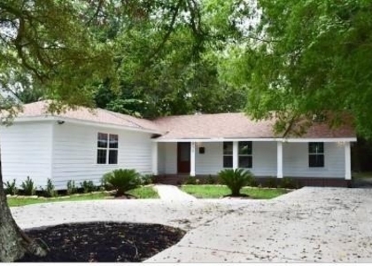 330 S Caldwood Drive - Photo 1