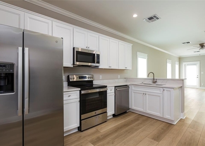 12 Evia Main Unit 2202 Street - Photo 1