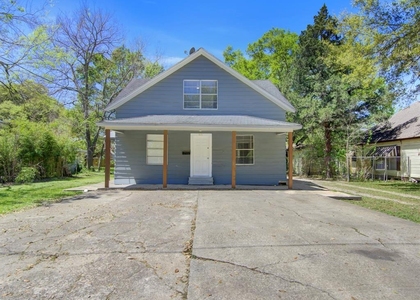 313 N Beauregard Street - Photo 1