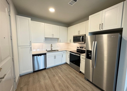 29600 Ronald Reagan Blvd - Photo 1