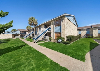 2828 61st Street - Photo 1