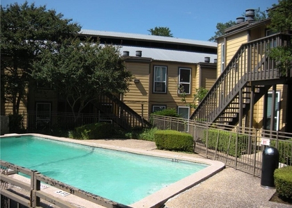 1000 W 26th St - Photo 1