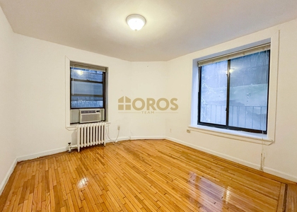 Copy of 210 East 10th Street - Photo 1