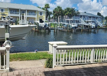 5215 Coquina Key Drive Se - Photo 1