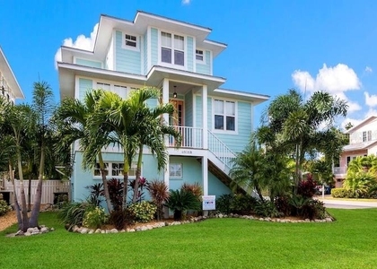 4808 Gulf Drive - Photo 1