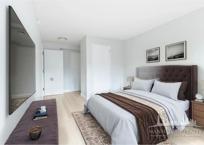 W 48th St - Photo 1