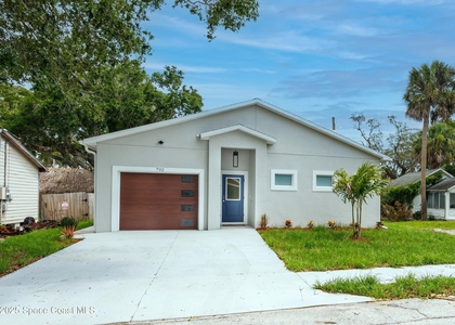702 Shady Lane - Photo 1