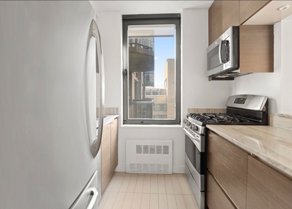West 48th Street - Photo 1