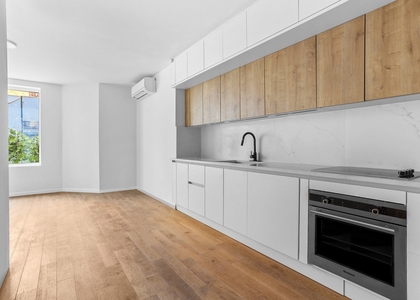 159 E 118th Street - Photo 1