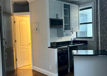 232 Elizabeth Street - Photo 1