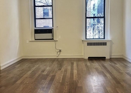 E 46th St./ 2nd ave - Photo 1