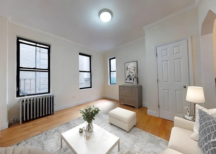 2nd Ave - Photo 1