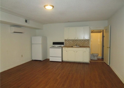 4709 Harmon Ave - Photo 1