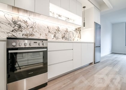 957 Atlantic Avenue - Photo 1