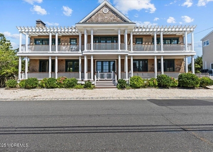 1043 Barnegat Lane - Photo 1
