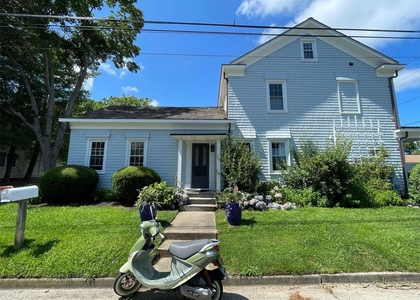 475 Youngs Avenue - Photo 1