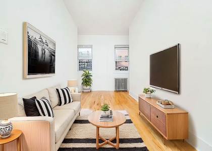 140 Frost Street - Photo 1