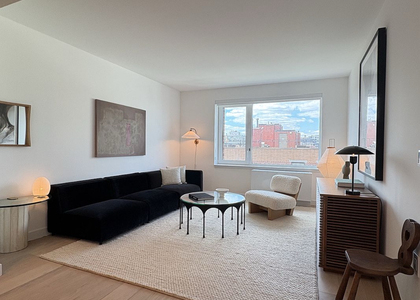 50th Avenue - Photo 1