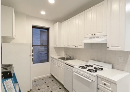 34th St. in Lexington Avenue - Photo 1